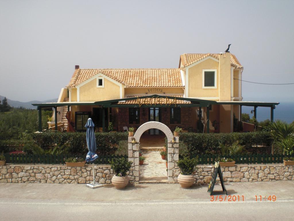 Vegera Apartments Vasilikiadhes ภายนอก รูปภาพ